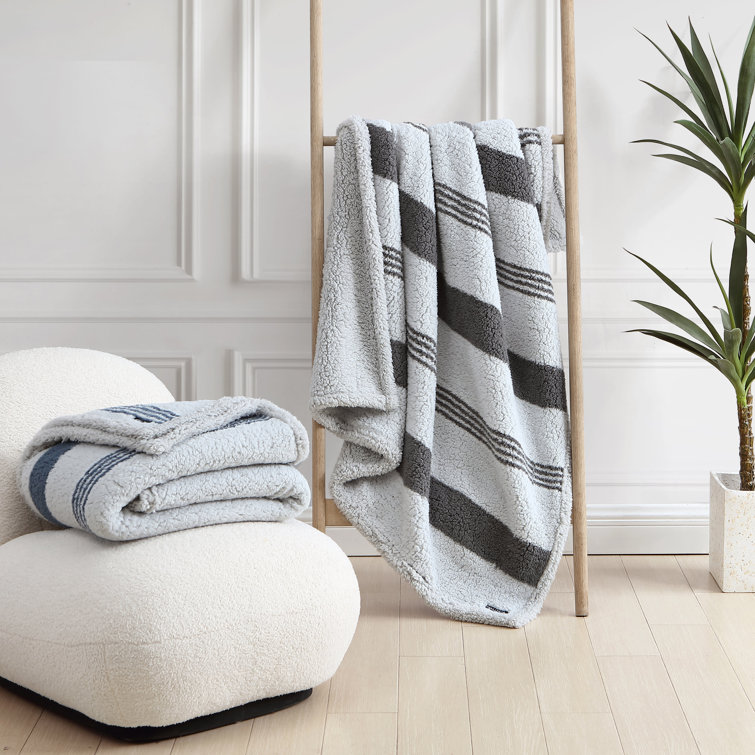 Nautica blankets best sale and throws